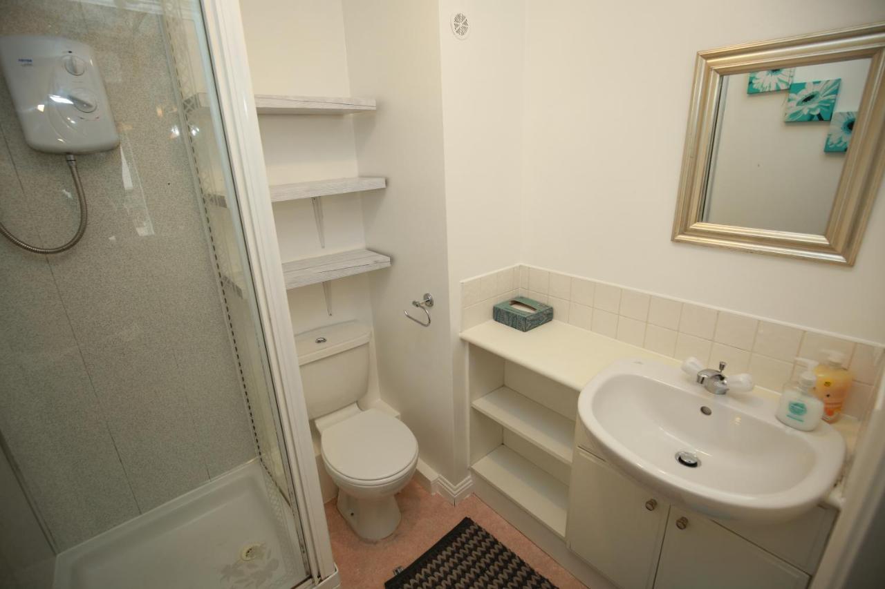 Wallace Apartment Glasgow Bagian luar foto